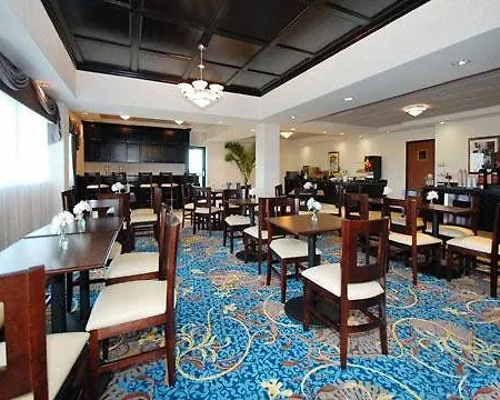 Comfort Suites 